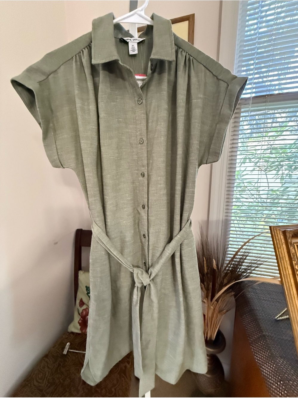 Nine West Short Sleeve Shirt Dress. NWT. Size XS.